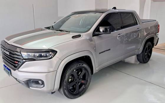 RAM RAMPAGE 2.0 HURRICANE 4 TURBO GASOLINA R/T 4X4 AUTOMÁTICO
